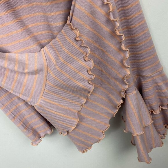 Free People Good Finds Ruffle Cuff Long Sleeve Tee Size S Bell Sleeve Boho Top - Picture 6 of 9